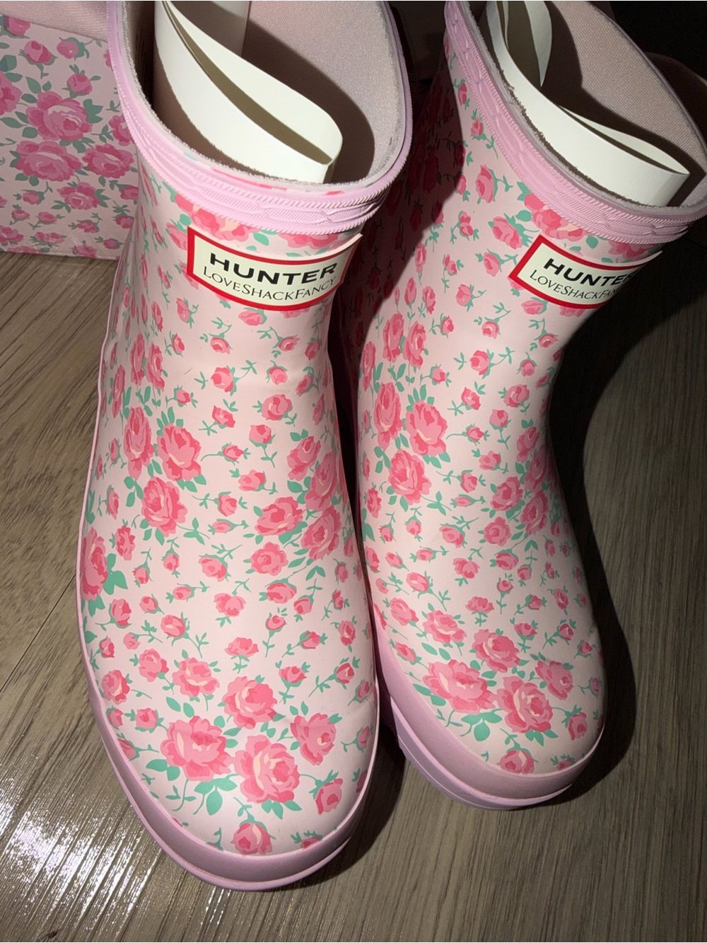 Love shack fancy x hunter rain boots sz 6 with box - Picture 3 of 4